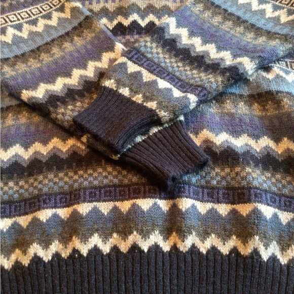Lg Alpaca Connection Peru woven warm & cozy sweater - Picture 8 of 8